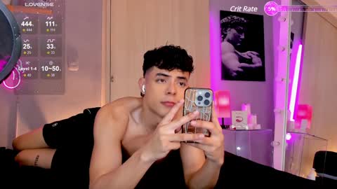 Snapshot of adam_sword4 chatting on 01.25.25 Alan and Jordan online show from 01.25.25