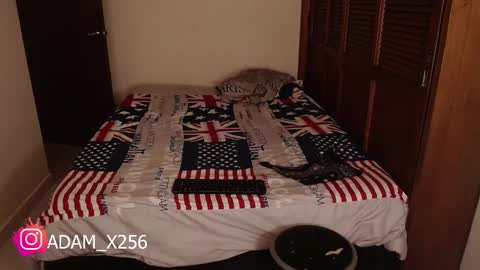 Snapshot of adam_x256 chatting on 01.10.25 instagram  adam x256 online show from 01.10.25