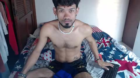 Snapshot of adam_x256 chatting on 02.01.25 instagram  adam x256 online show from 02.01.25