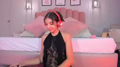 Snapshot of adamandsheyla chatting on 06.16.26 SHEYLA online show from 06.16.26