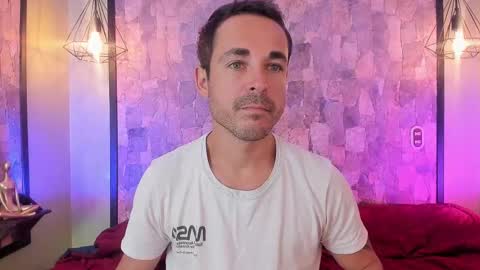 Im Adams Sanz online show from 02.25.26