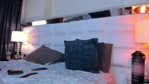 Adam online show from 10.08.25