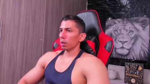 Adan Sin online show from 11.16.25