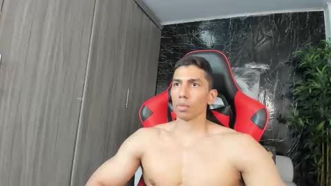 Adan Sin online show from 04.15.26