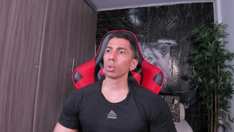 Adan Sin online show from 05.13.26