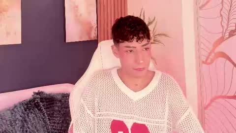 Snapshot of adann_scott chatting on 06.10.26 Adan online show from 06.10.26