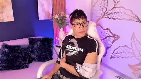 Snapshot of adann_scott chatting on 06.25.26 Adan online show from 06.25.26