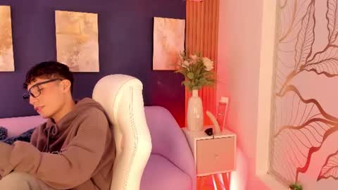 Snapshot of adann_scott chatting on 06.26.26 Adan online show from 06.26.26