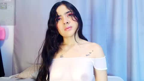 Snapshot of adara_johnson_ chatting on 11.07.25 Adara Johnson online show from 11.07.25