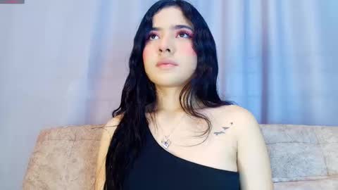 Snapshot of adara_johnson_ chatting on 11.08.25 Adara Johnson online show from 11.08.25