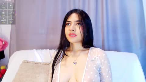 Snapshot of adara_johnson_ chatting on 12.04.25 Adara Johnson online show from 12.04.25