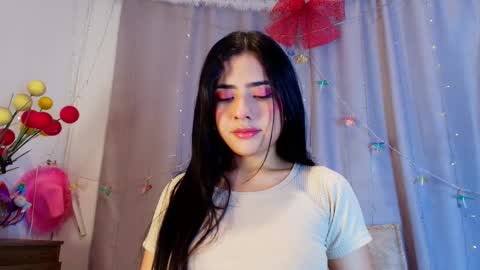 Snapshot of adara_johnson_ chatting on 01.15.26 Adara Johnson online show from 01.15.26