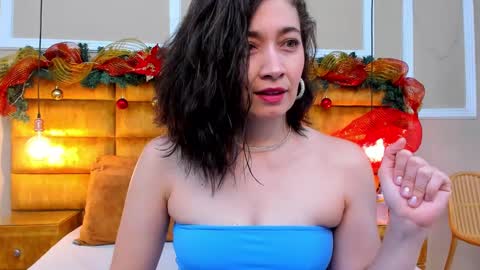 Snapshot of adarussell chatting on 01.04.25 Adda online show from 01.04.25