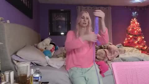 Snapshot of addibabeee chatting on 01.06.25 Addibabeee online show from 01.06.25