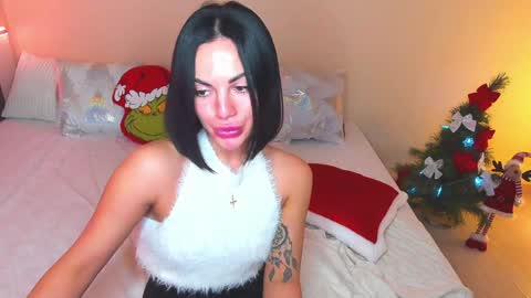 Snapshot of addictedsabi chatting on 01.01.25 Sabi online show from 01.01.25