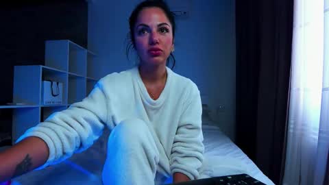 Snapshot of addictedsabi chatting on 09.30.25 Sabi online show from 09.30.25