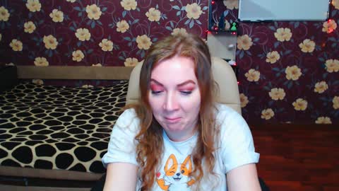 Snapshot of adel_redhead_ chatting on 01.20.25 Adel online show from 01.20.25