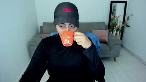 Carolina online show from 11.03.25