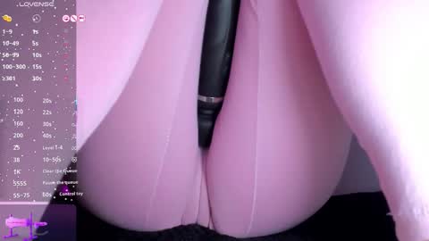 Snapshot of adelinaconte1 chatting on 02.18.26 adelinaconte1 online show from 02.18.26