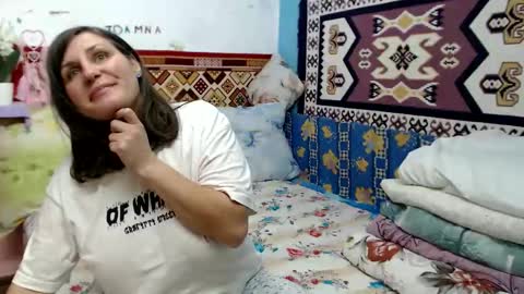 Larisa online show from 11.07.25