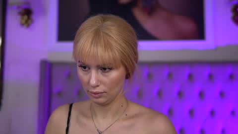 Snapshot of adelineking chatting on 01.14.25 Ade online show from 01.14.25