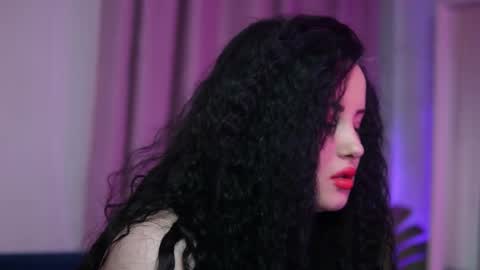 Snapshot of adelinerosa chatting on 01.12.26 Adeline online show from 01.12.26