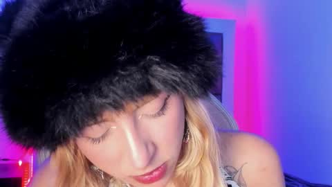 Snapshot of adhalee chatting on 02.26.26 adhalee online show from 02.26.26