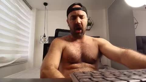 Juan online show from 10.23.25