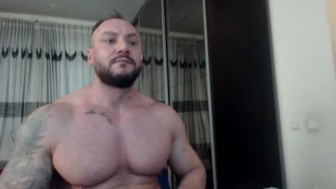 Snapshot of adonis_dionysos chatting on 01.28.25 adonis_dionysos online show from 01.28.25