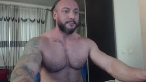 Snapshot of adonis_dionysos chatting on 09.20.25 adonis_dionysos online show from 09.20.25