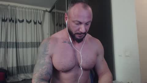Snapshot of adonis_dionysos chatting on 11.21.25 adonis_dionysos online show from 11.21.25