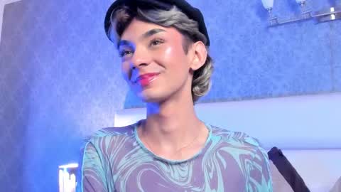 Snapshot of adonisaster chatting on 11.04.25 Adonis online show from 11.04.25