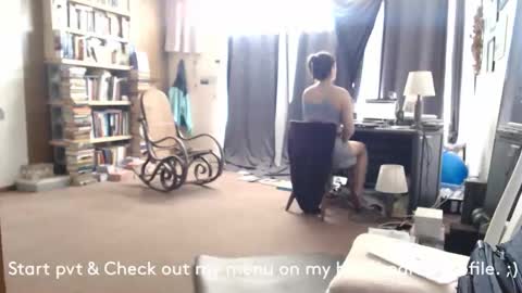 Snapshot of adorable22 chatting on 12.02.24 adorable22 online show from 12.02.24