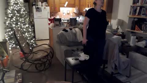 Snapshot of adorable22 chatting on 12.21.24 adorable22 online show from 12.21.24