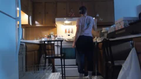 Snapshot of adorable22 chatting on 02.19.25 adorable22 online show from 02.19.25