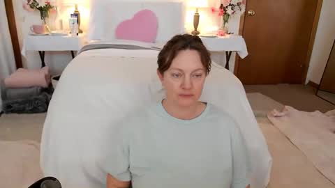 Snapshot of adorable22 chatting on 02.21.26 adorable22 online show from 02.21.26