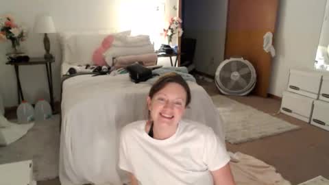 Snapshot of adorable22 chatting on 03.10.26 adorable22 online show from 03.10.26