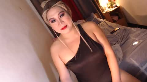 MsKim  online show from 03.19.26