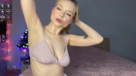 Snapshot of adrenaline_lush chatting on 01.13.26 Dorothy Mayfield online show from 01.13.26