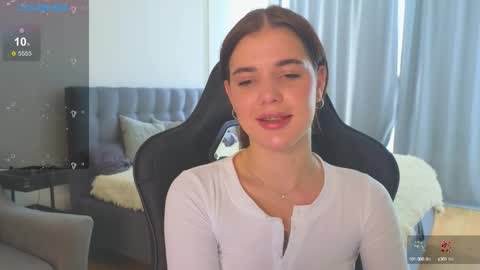 Adriana online show from 10.04.25