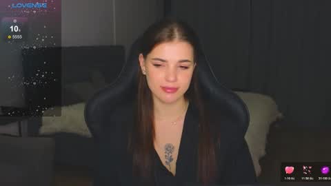 Adriana online show from 11.14.25