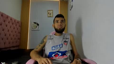 Snapshot of adri_sexboy229 chatting on 10.07.25 adri_sexboy229 online show from 10.07.25