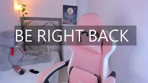 Snapshot of adria_ross chatting on 01.31.25 Adriana online show from 01.31.25