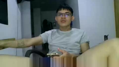 adrian018_ online show from 01.08.25