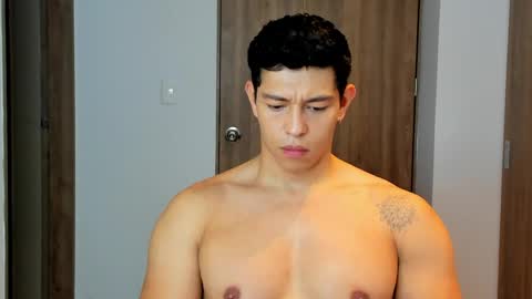 Adrian del Mar online show from 05.05.26