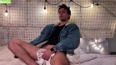 Adrian online show from 03.05.26