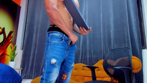   online show from 11.26.25