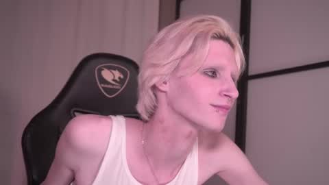 adrian_the_one_ online show from 01.09.25