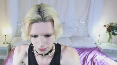 adrian_the_one_ online show from 01.17.25