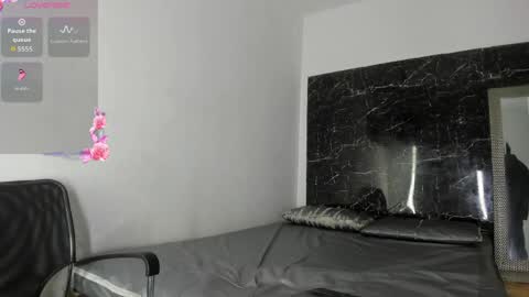 Adrian W  online show from 05.31.26